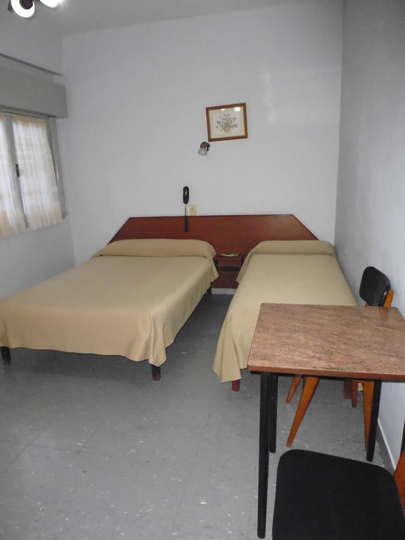 Suite Confortable En Palermo Omega Buenos Aires Bilik gambar